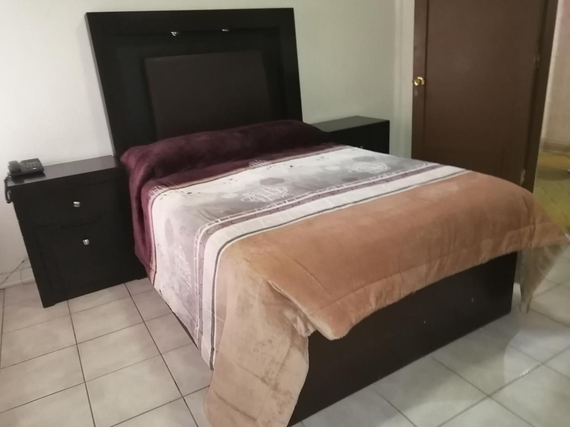 Hotel Baeza 德利西亚斯 外观 照片