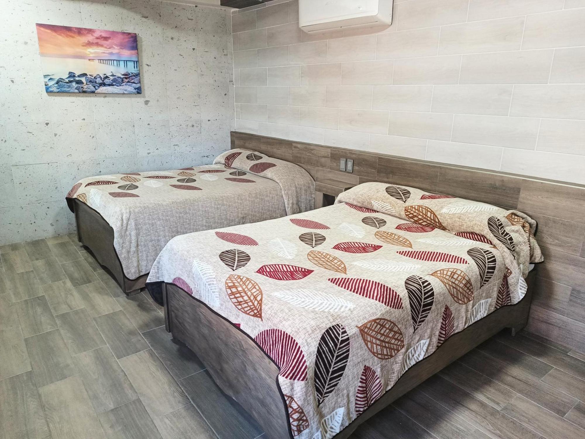 Hotel Baeza 德利西亚斯 外观 照片